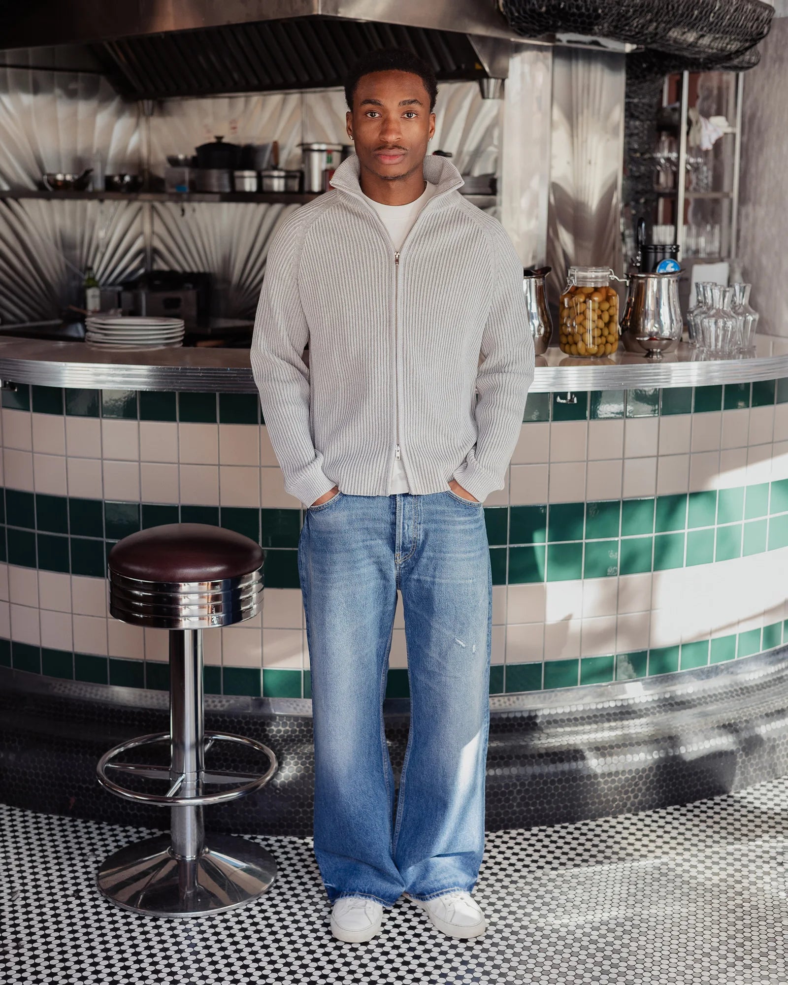 KNITTED CARDIGAN GREY