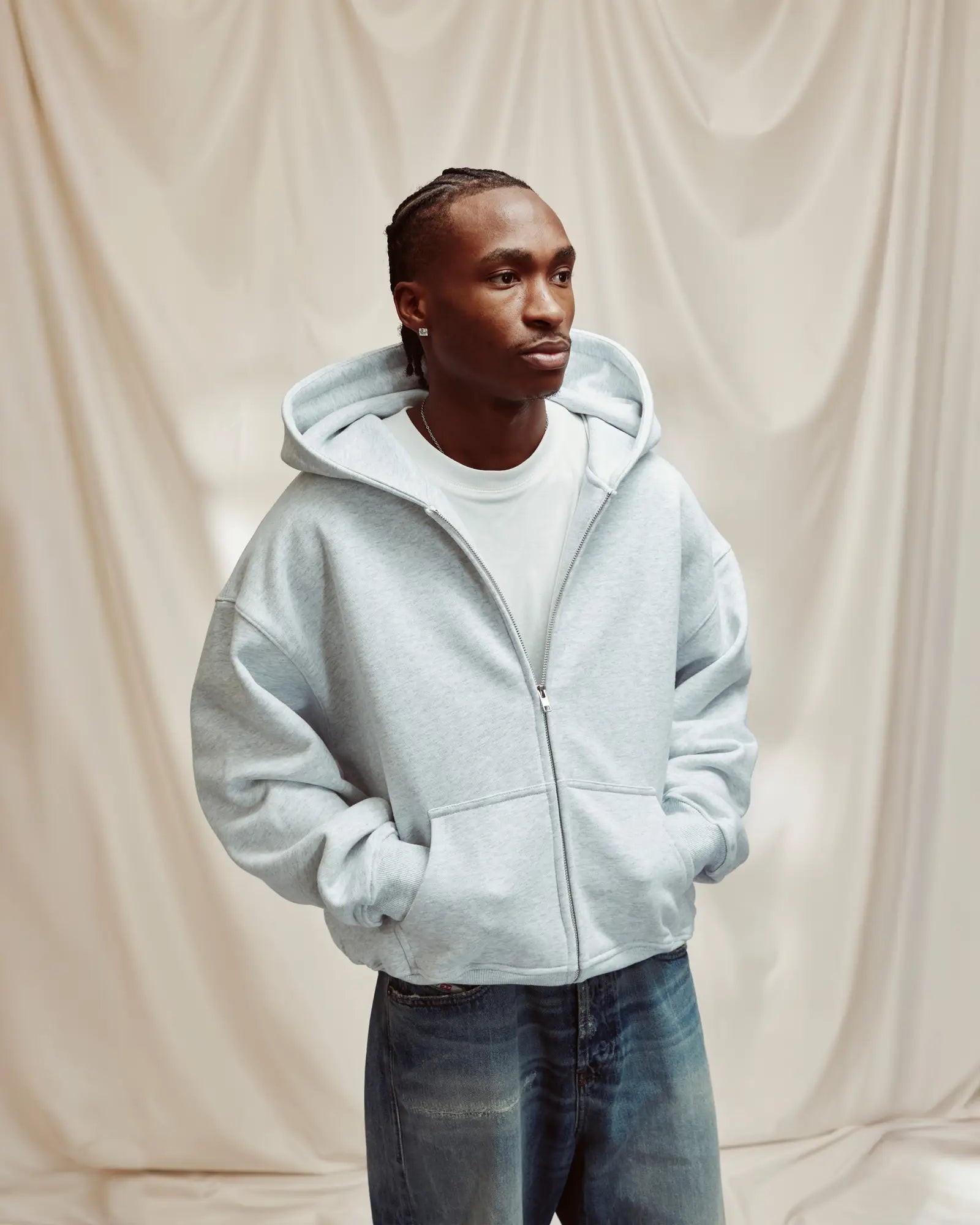 CLASSIC GREY ZIP
