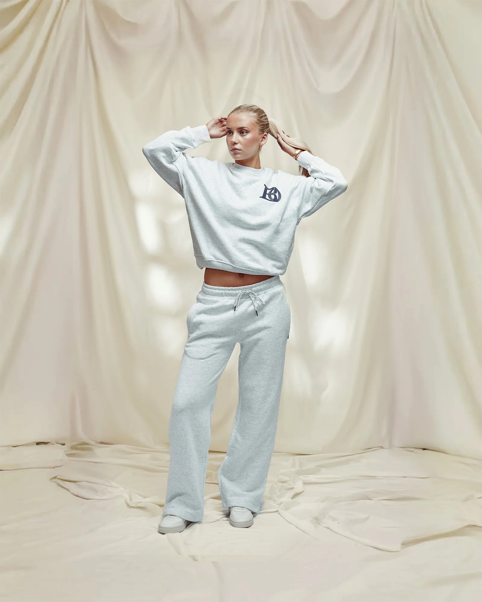 CLASSIC GREY SWEATS