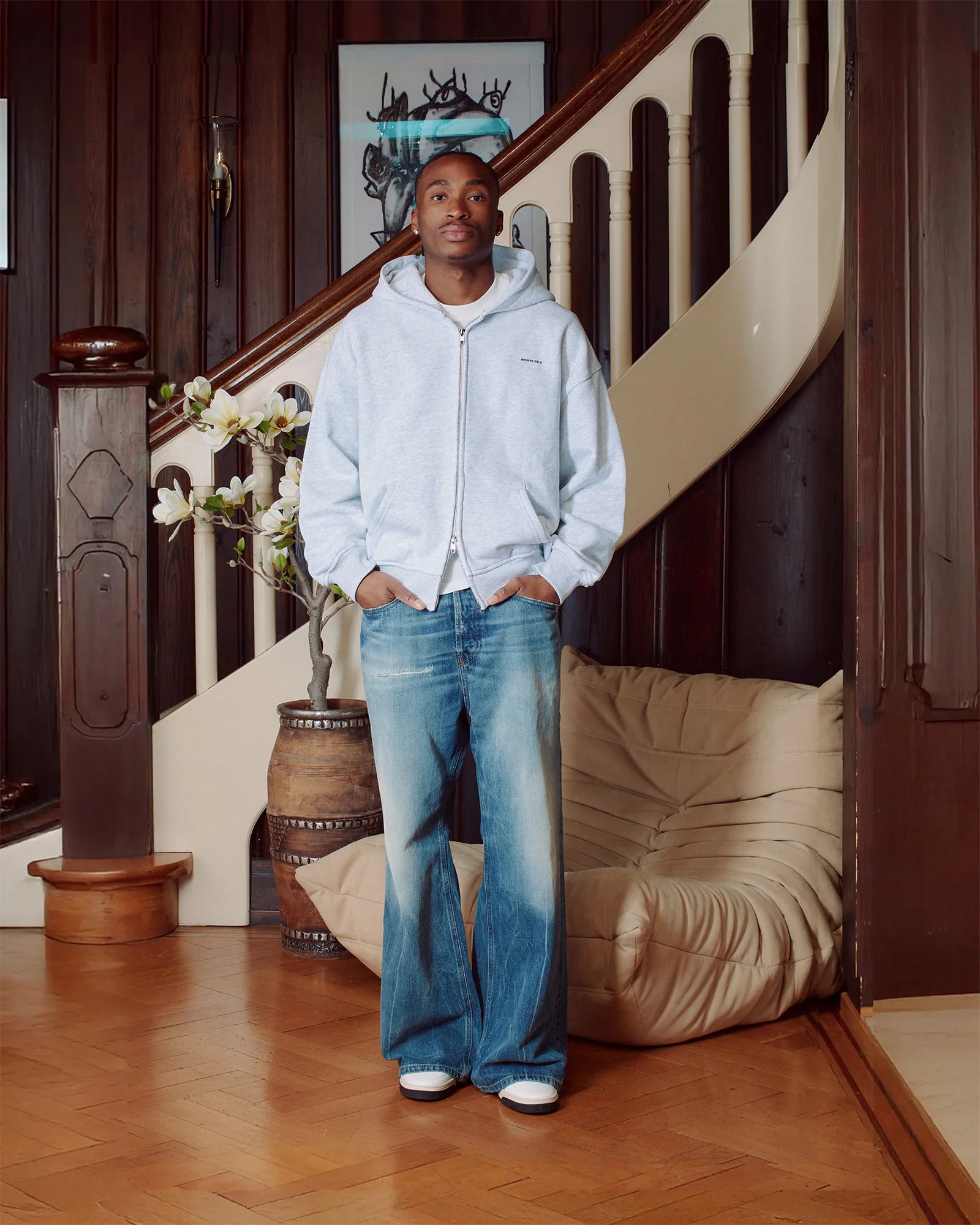 CLASSIC GREY ZIP LOGO