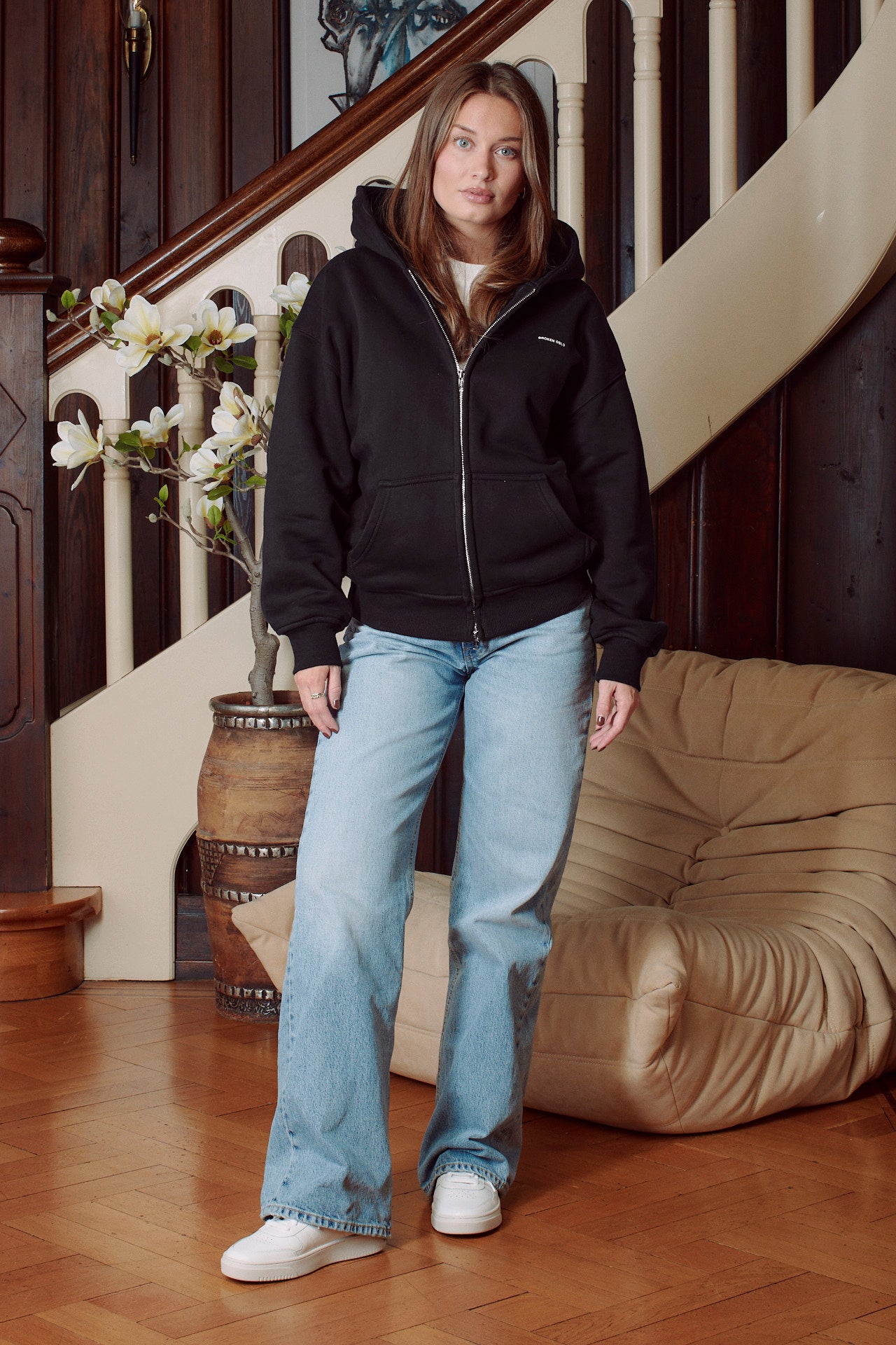 Black zip