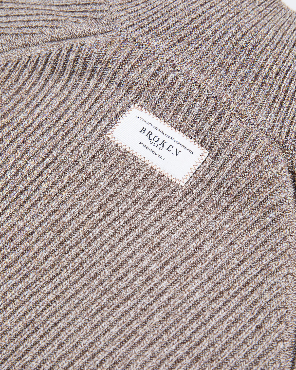 KNITTED CARDIGAN BROWN