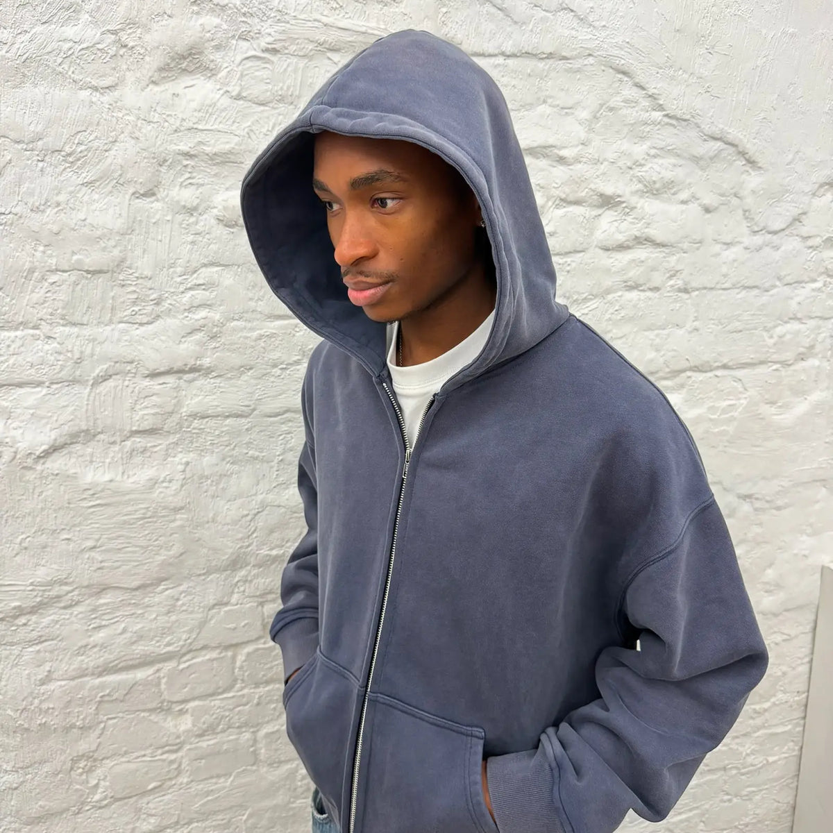 VINTAGE NAVY ZIP