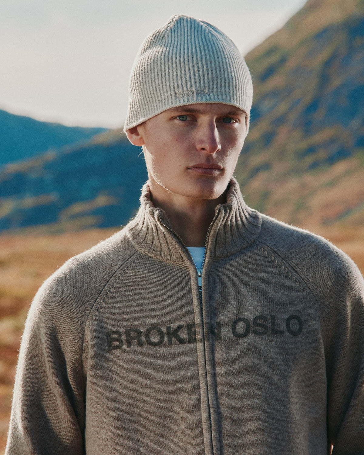 CLASSIC BEANIE BEIGE