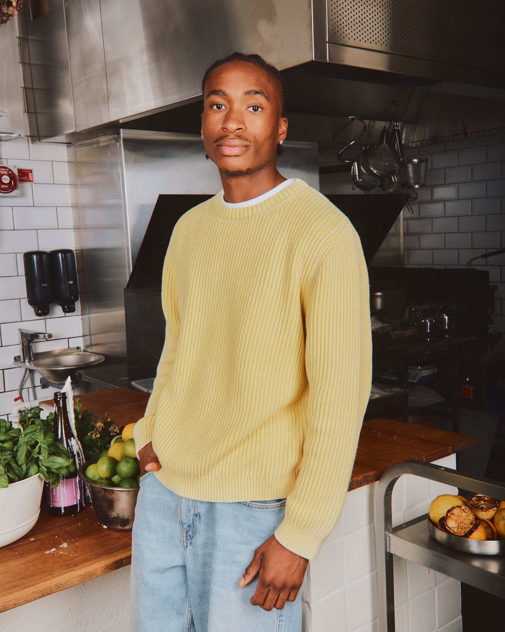 WASHED KNIT YELLOW